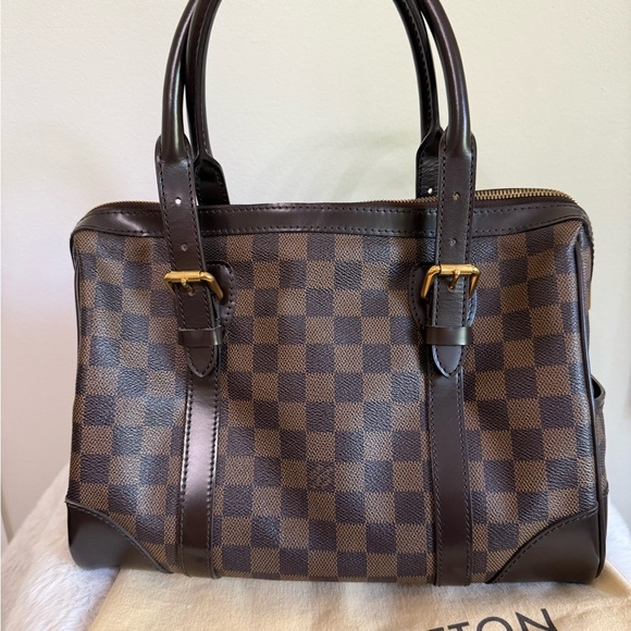 * SOLD SOMEWHERE ELSE* 
 LOUIS VUITTON Classic  BERKELEY DAMIER EBENE HANDBAG - Picture 4 of 9